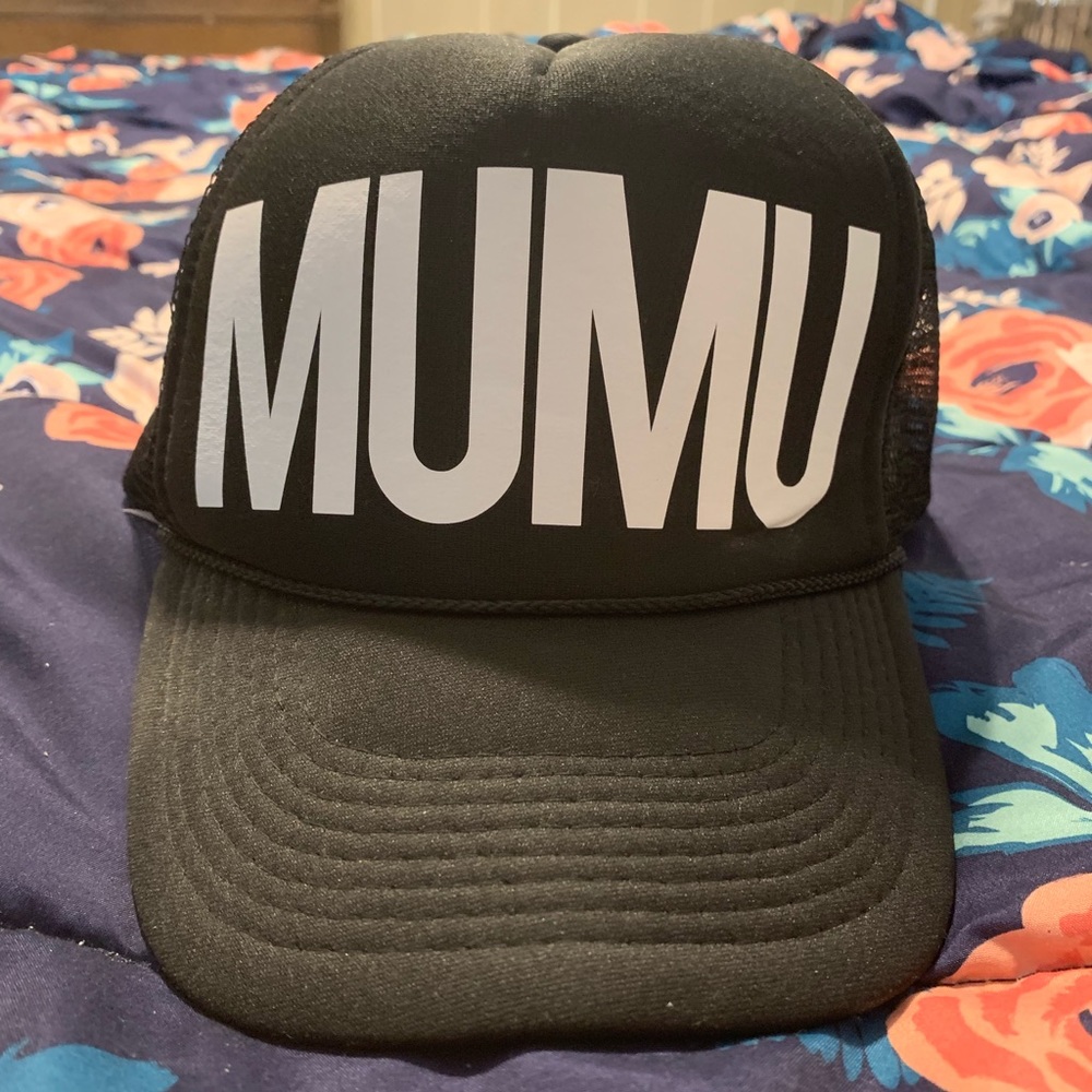 Show Me Your Mumu cap